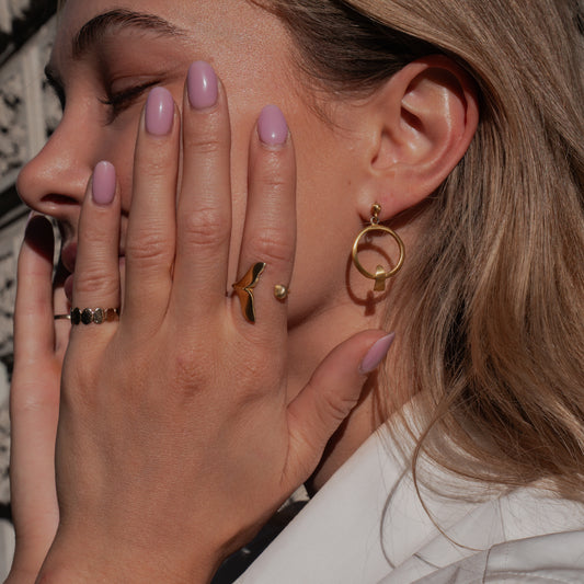 Whale Tail Ring Gold