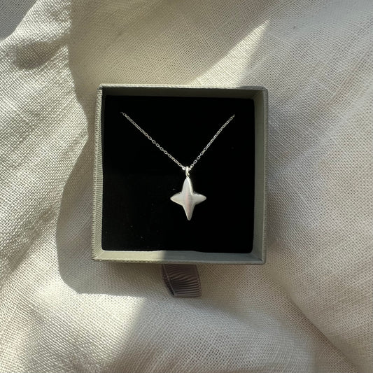 Polar Star Necklace Silver